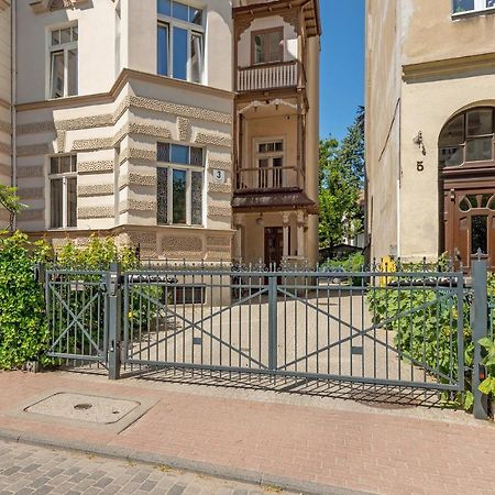 Lion Apartments -Tokio Premium Apartment At The Sopot Center Exterior photo